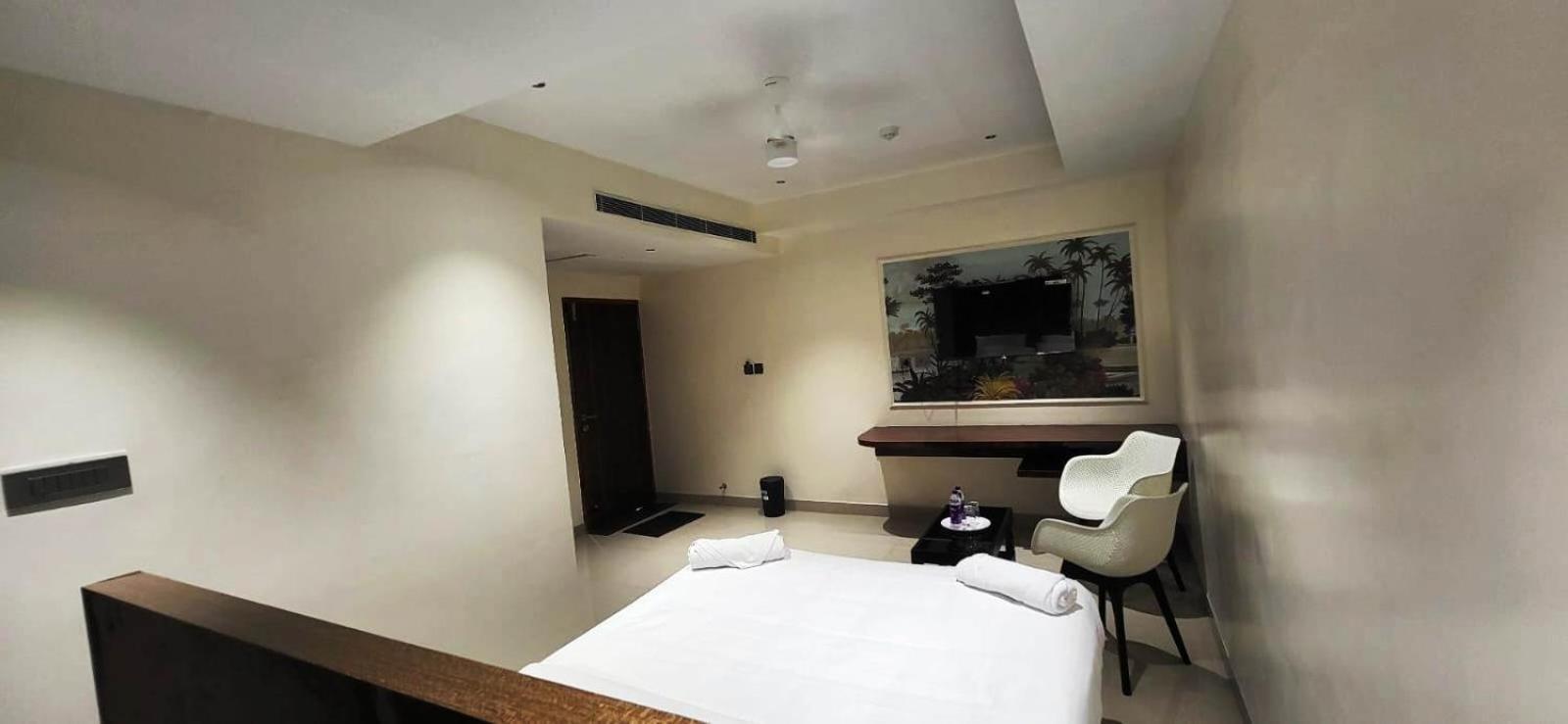 Model Grand Inn Bellary Exterior photo
