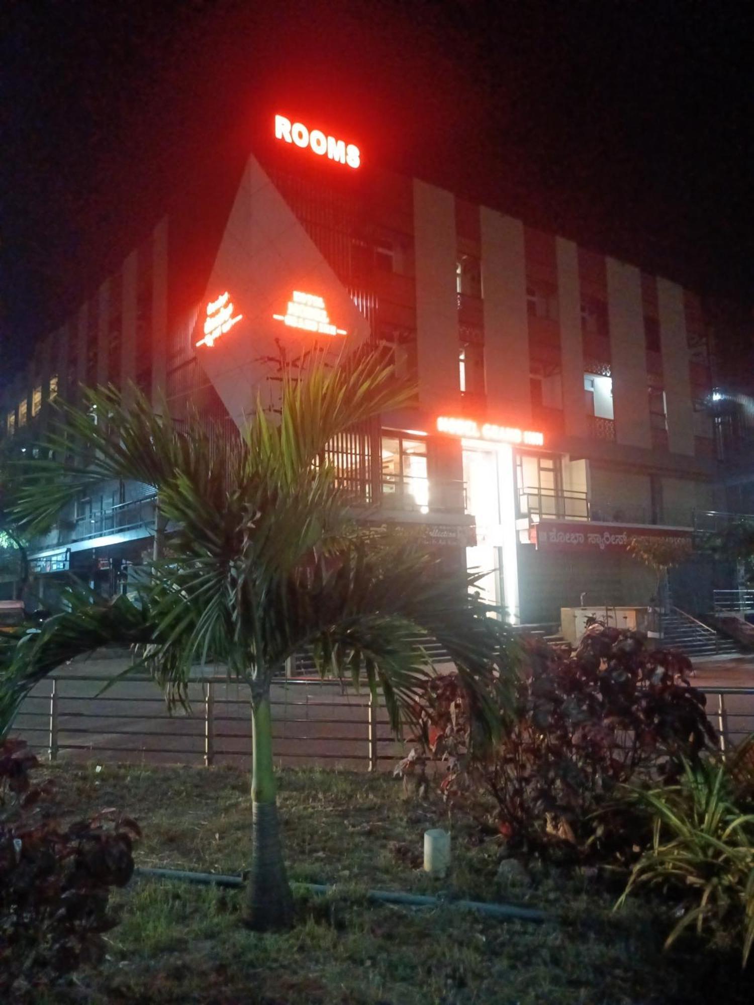 Model Grand Inn Bellary Exterior photo